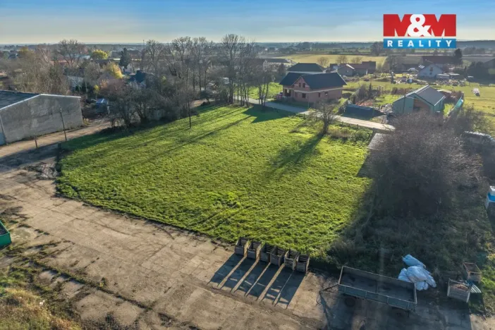 Prodej komerčního pozemku, Nedomice, 2841 m2