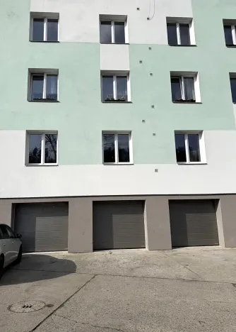 Prodej garáže, Vrané nad Vltavou, Nádražní, 16 m2