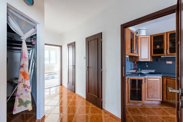 Pronájem bytu 3+1, Praha - Hodkovičky, Pod lysinami, 74 m2