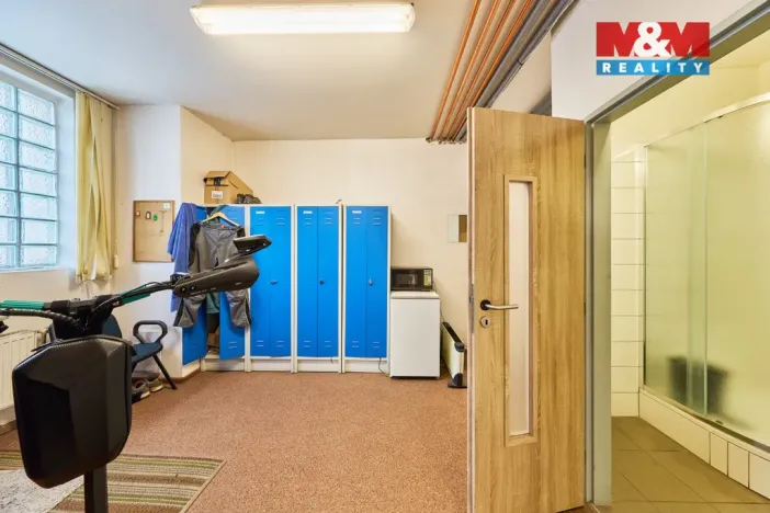 Prodej obchodního prostoru, Trutnov - Horní Staré Město, 1667 m2