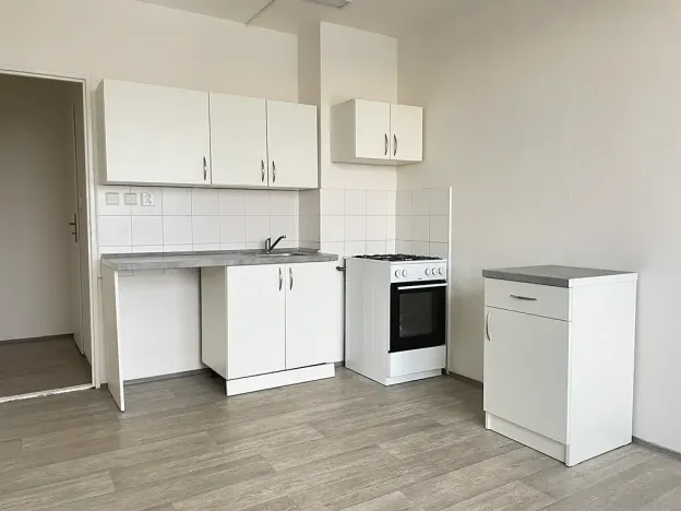 Pronájem bytu 2+kk, Litvínov, Valdštejnská, 35 m2