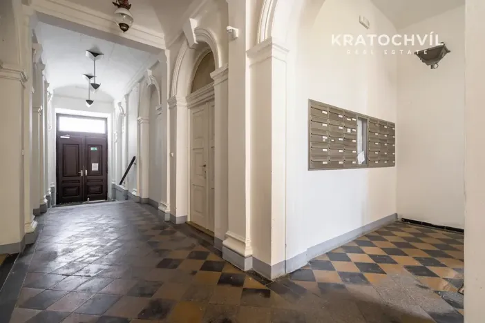 Prodej bytu 3+kk, Praha - Karlín, U nádražní lávky, 101 m2