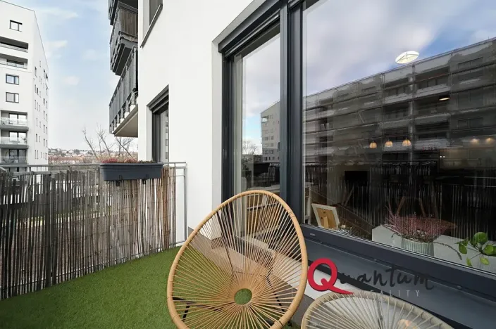 Pronájem bytu 2+kk, Praha - Vysočany, Pod Harfou, 57 m2