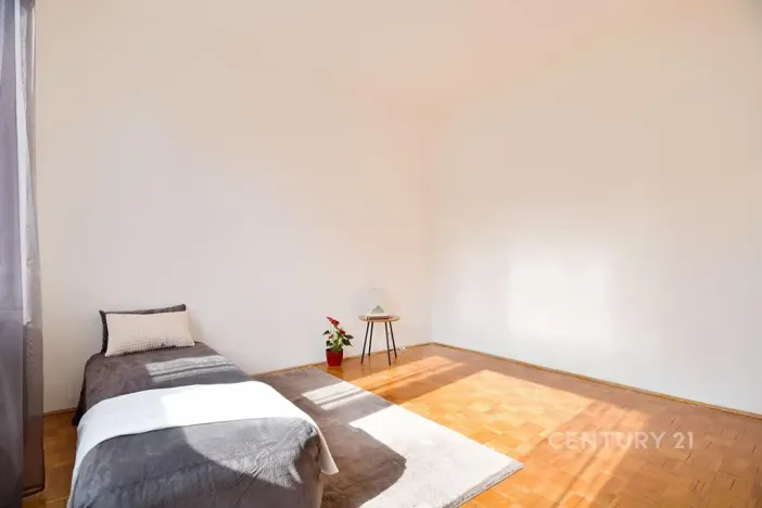 Prodej bytu 2+1, Děčín, Jezdecká, 57 m2