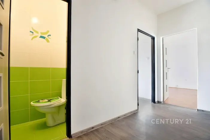 Prodej bytu 2+1, Děčín, Jezdecká, 57 m2