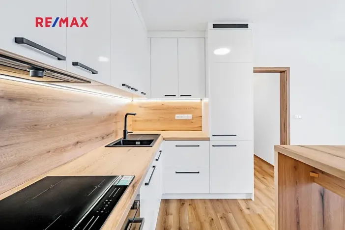 Pronájem bytu 2+kk, Nová Bystřice, Rybní, 41 m2