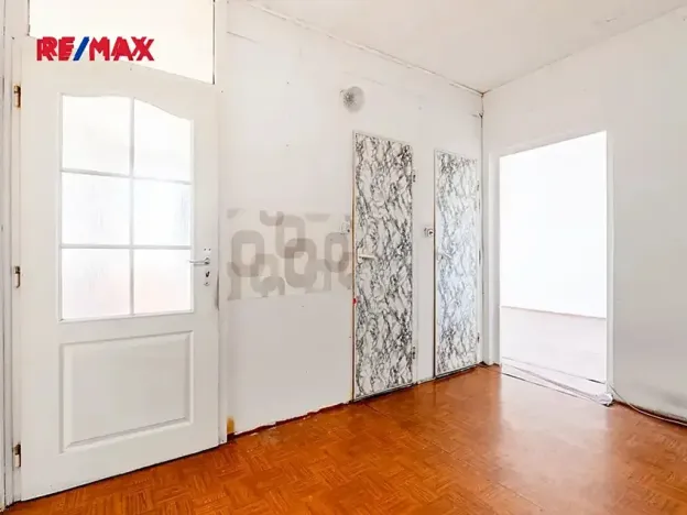 Prodej bytu 2+1, Hostomice, Školní náměstí, 55 m2