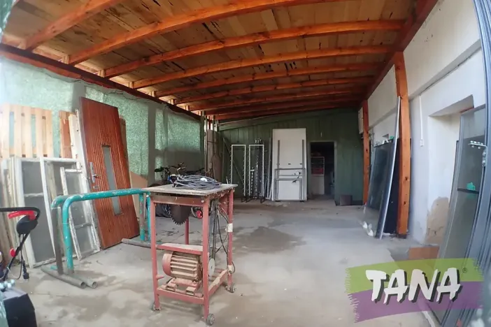 Prodej rodinného domu, Semčice, 300 m2