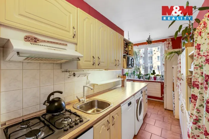 Prodej bytu 2+1, Holoubkov, 61 m2