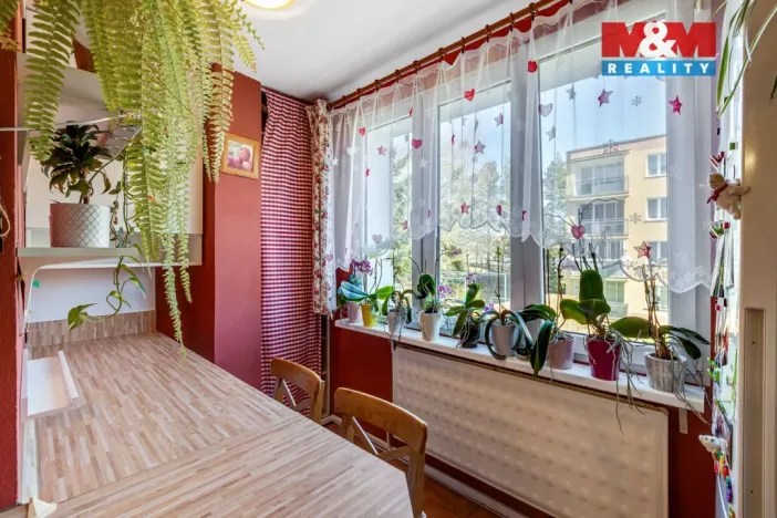 Prodej bytu 2+1, Holoubkov, 61 m2