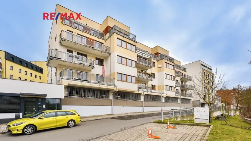 Pronájem bytu 2+kk, Plzeň, Rybářská, 70 m2