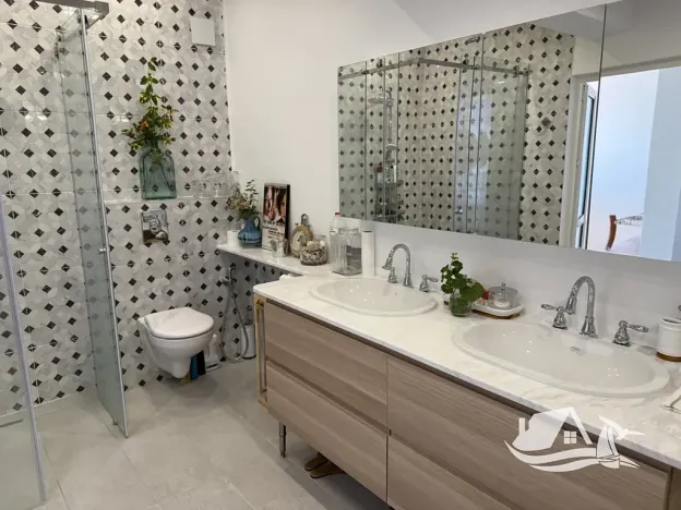 Prodej atypického bytu, Sveti Vlas, Bulharsko, 184 m2