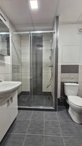 Pronájem bytu 2+kk, Teplice, Slovenská, 41 m2