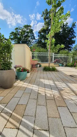 Pronájem bytu 1+kk, Praha - Malešice, Strnadova, 32 m2