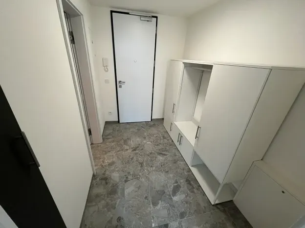 Pronájem bytu 1+kk, Brno, Slovákova, 45 m2
