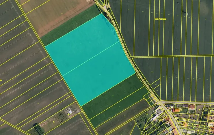 Prodej podílu pole, Ořechov, 36617 m2