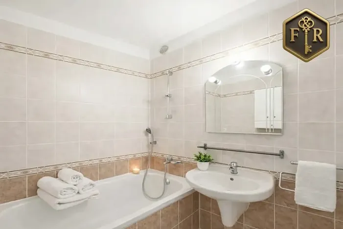 Pronájem bytu 2+kk, Brno, Strž, 70 m2