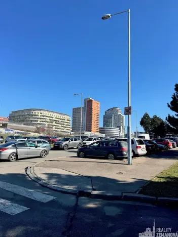 Pronájem skladu, Praha - Stodůlky, V hůrkách, 800 m2