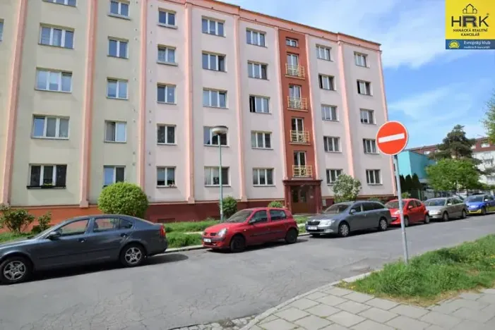 Pronájem bytu 2+1, Olomouc, Božetěchova, 58 m2