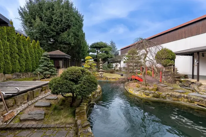 Prodej rodinného domu, Šestajovice, 325 m2