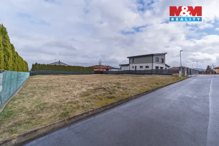 Prodej pozemku pro bydlení, Jenišov, Maková, 1014 m2