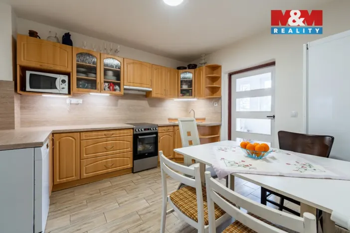 Prodej rodinného domu, Okříšky, Nádražní, 96 m2