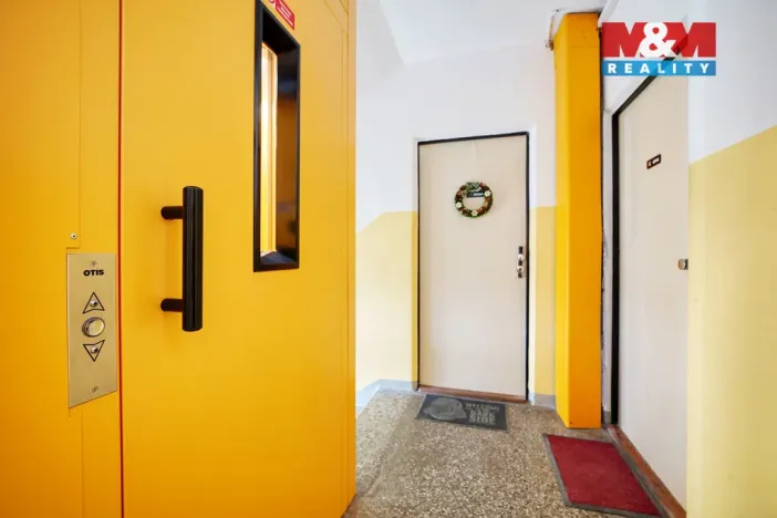 Pronájem bytu 1+1, Rokycany - Nové Město, Pod Ohradou, 35 m2