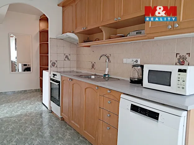 Pronájem bytu 3+1, Praha - Kamýk, Cihlářova, 66 m2