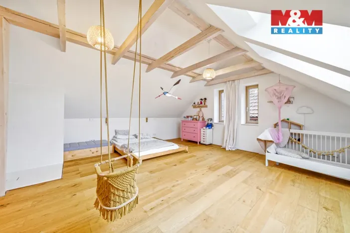 Prodej rodinného domu, Újezdec, 377 m2