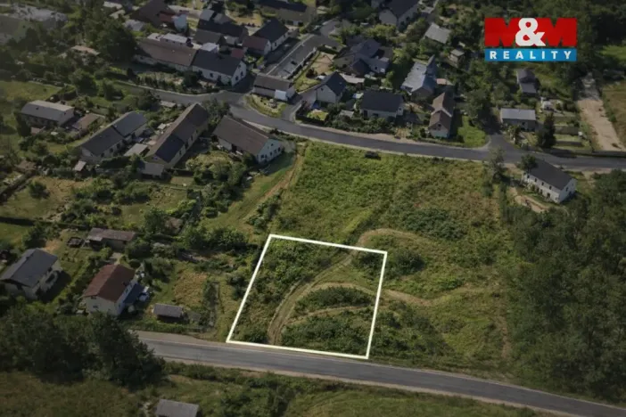 Prodej pozemku pro bydlení, Suchomasty, 1221 m2