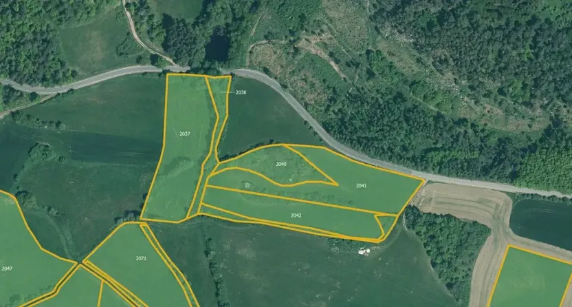 Prodej pole, Třebohostice, 114453 m2