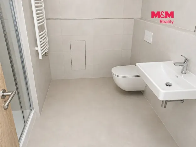 Prodej bytu 1+kk, Praha, Honzíkova, 33 m2