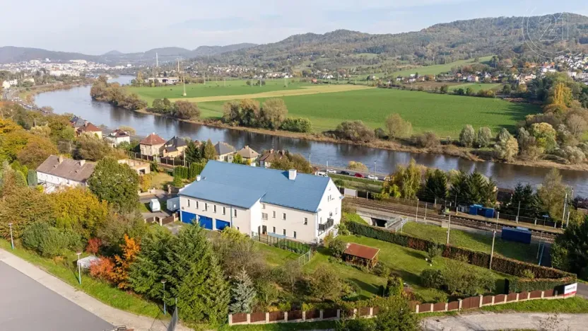 Prodej komerční nemovitosti, Děčín, Vilsnická, 900 m2