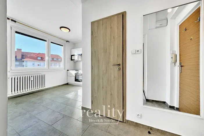 Pronájem bytu 1+1, Znojmo, Vídeňská třída, 32 m2