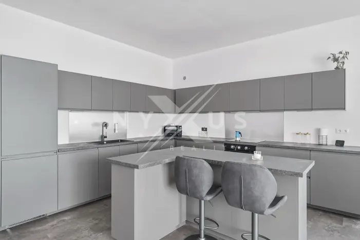 Pronájem rodinného domu, Krakovany, 145 m2