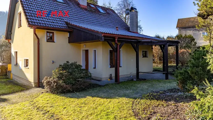 Prodej rodinného domu, Skalice u České Lípy, 122 m2