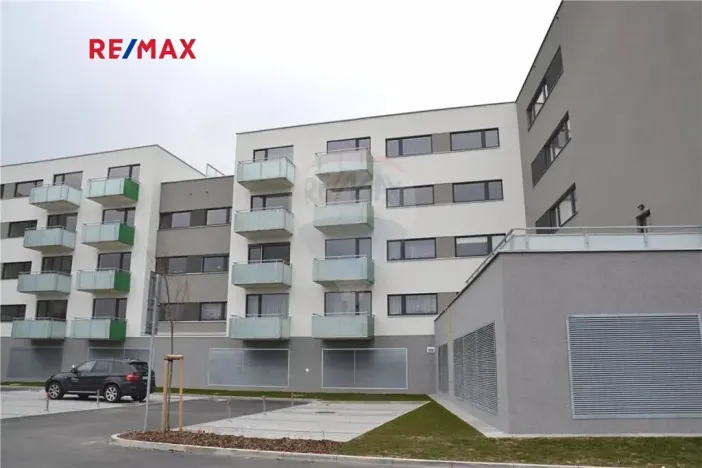 Pronájem bytu 2+kk, Plzeň, Štefánikova, 58 m2