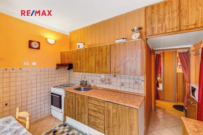 Prodej bytu 2+1, Karlovy Vary, I. P. Pavlova, 54 m2