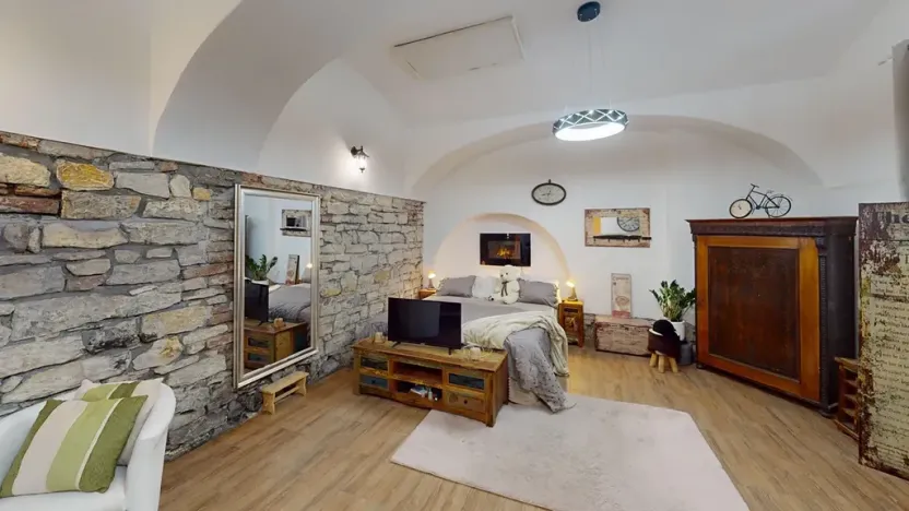 Prodej bytu 1+1, Praha - Karlín, Prvního pluku, 50 m2