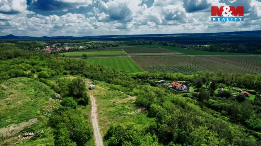 Pronájem komerčního pozemku, Postoloprty - Dolejší Hůrky, 21999 m2