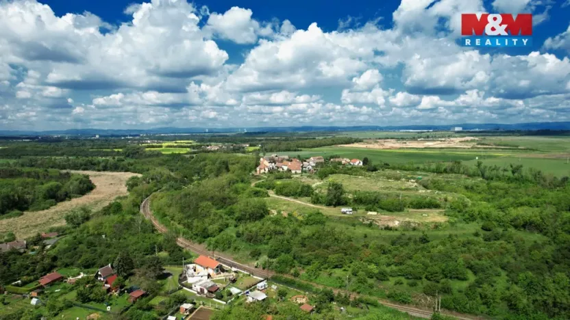 Pronájem komerčního pozemku, Postoloprty - Dolejší Hůrky, 21999 m2