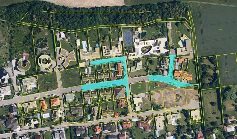 Dražba pozemku, Moravany, 2981 m2