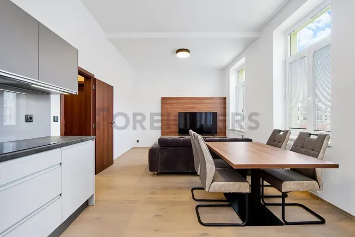 Pronájem bytu 2+kk, Brno, Masarykova, 62 m2