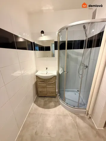 Pronájem bytu 1+1, Ostrava, Ludvíka Podéště, 37 m2