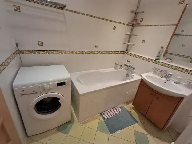 Pronájem bytu 4+kk, Praha - Řepy, Španielova, 93 m2