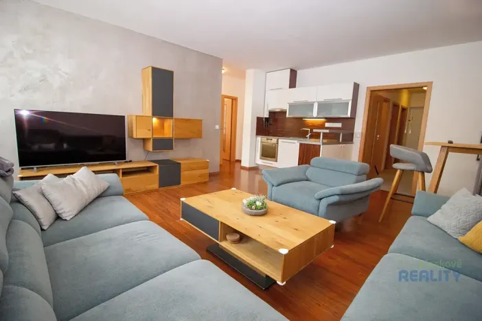 Pronájem bytu 3+kk, Praha - Libeň, Na žertvách, 75 m2