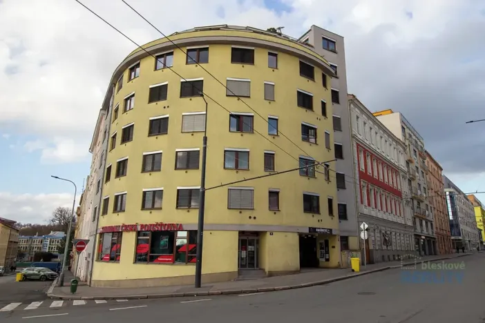 Pronájem bytu 3+kk, Praha - Libeň, Na žertvách, 75 m2