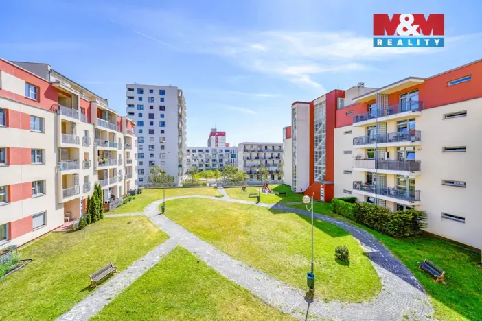 Pronájem bytu 2+kk, Plzeň - Severní Předměstí, Na Chmelnicích, 69 m2