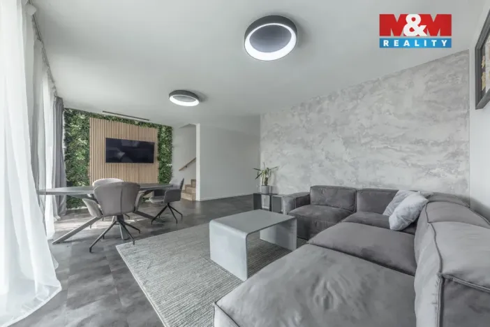 Prodej rodinného domu, Milovice - Mladá, Lipová, 99 m2