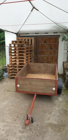 Pronájem garáže, Teplice, J. V. Sládka, 26 m2